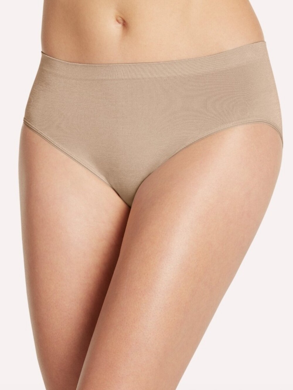 Jockey Smooth & Shine Seam Free Hi-Cut Brief- Light